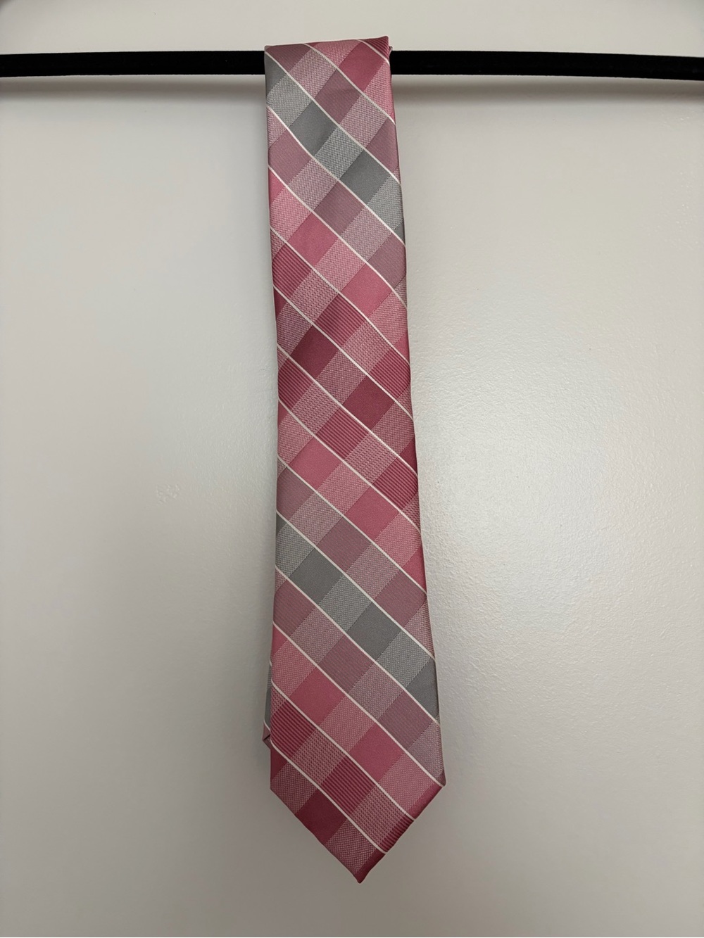 MADISON 100% silk Pink & Grey Plaid Tie